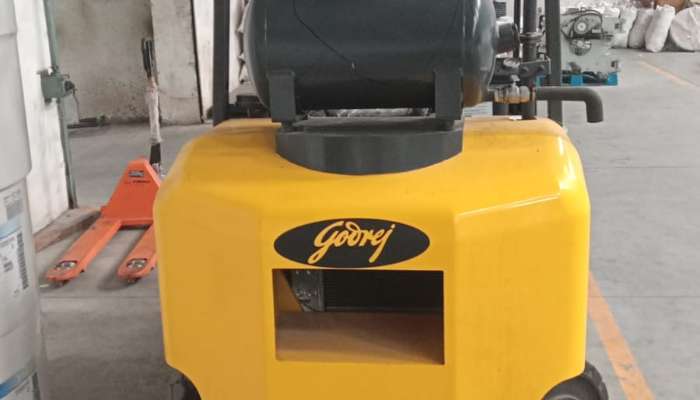 Brand New Godrej 3 tons  4 Way Forklift with Paper Clamp