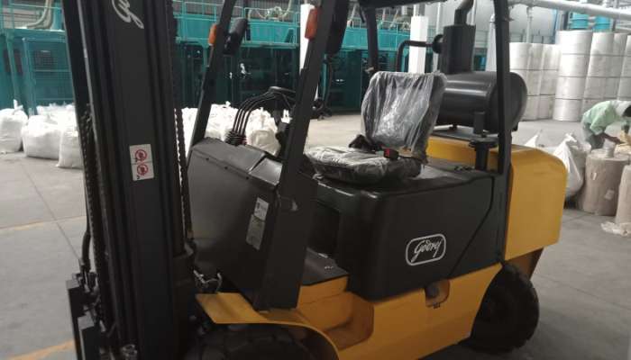 Brand New Godrej 3 tons  4 Way Forklift with Paper Clamp