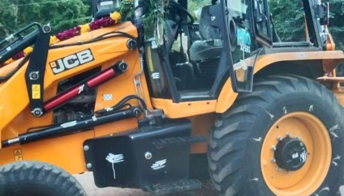 JCB 3DX Xpert Backhoe Loader for Sale